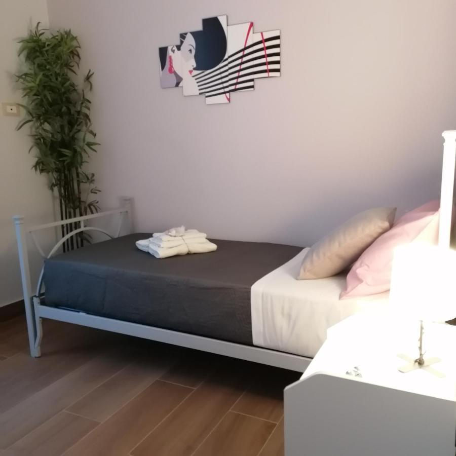 A Piscaria Apartman Catania-Fontanarossai nemzetközi repülőtér Kültér fotó